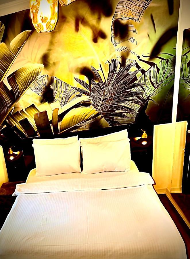 Mates Istiklal Suites Istanbul Exterior foto