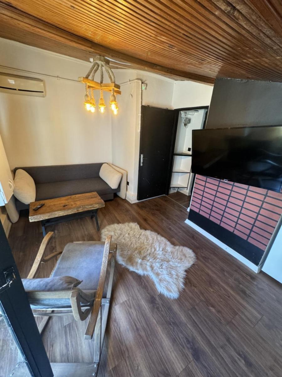 Mates Istiklal Suites Istanbul Exterior foto